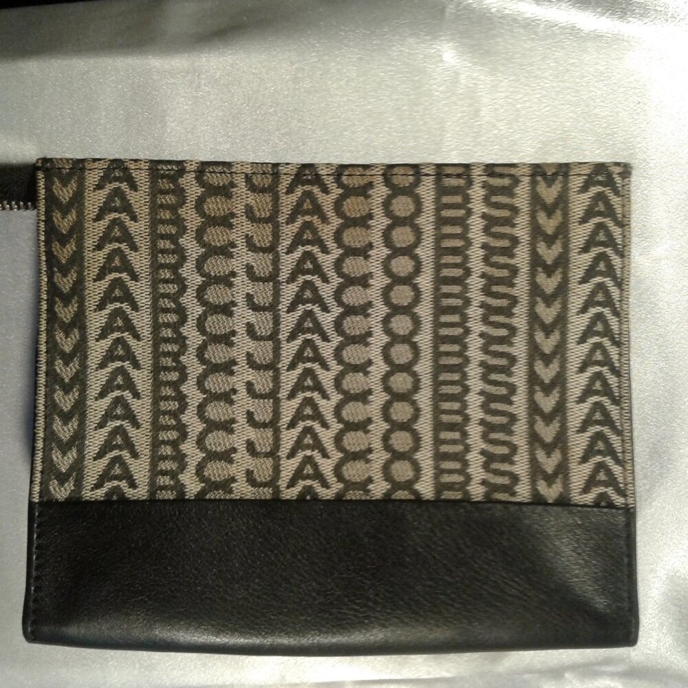 Marc Jacobs "The Monogram" Travel Pouch Black & Beige